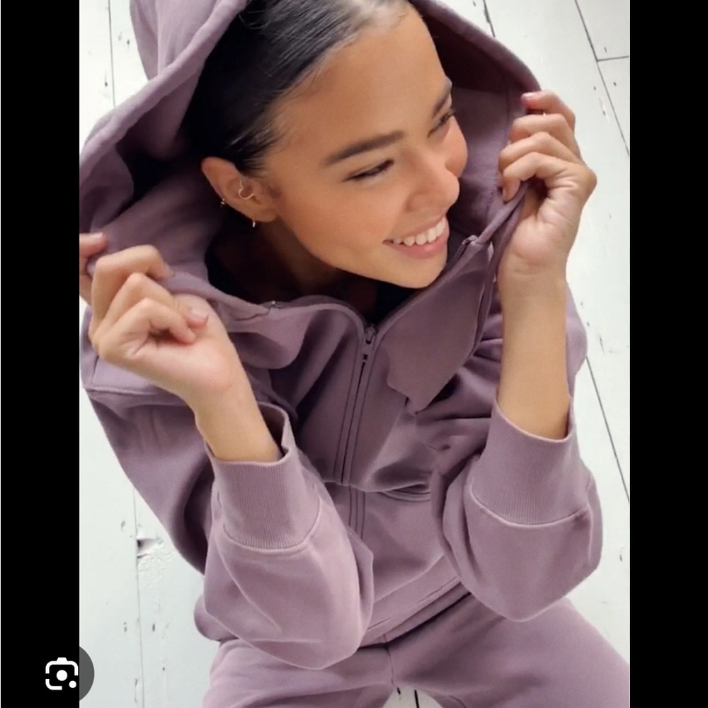 Aritzia Faded Eggplant Set